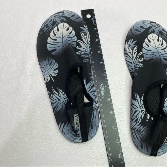 VIFUUR Water Sports Shoes Barefoot Quick-Dry Aqua Yoga Socks, Black, Size 42/43 - Picture 3 of 5